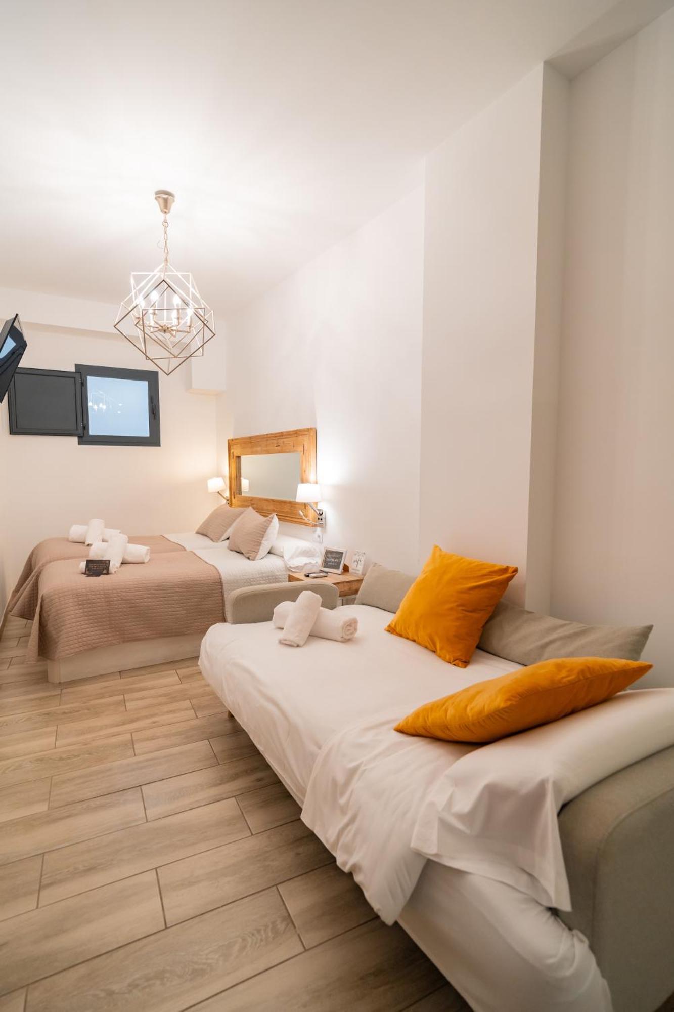 Center Suites San Eloy 세비야 객실 사진